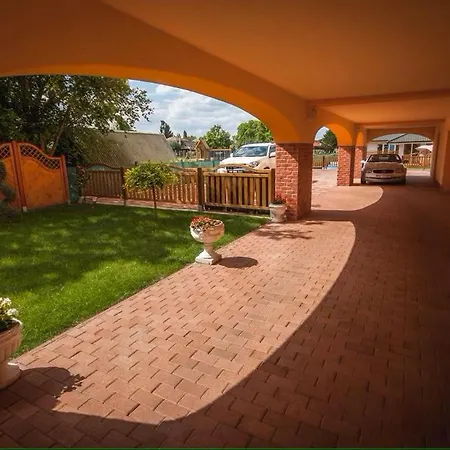 Daniela Affittacamere 3*